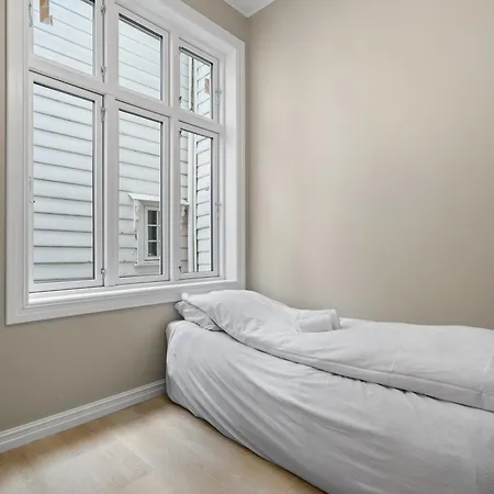 Experience The Luxury Lifestyle 100m From Bryggen! * ברגן