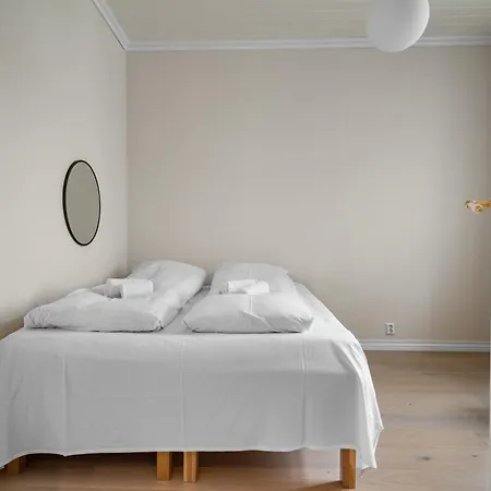 Experience The Luxury Lifestyle 100m From Bryggen! ברגן