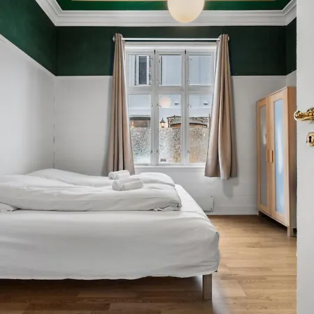 Experience The Luxury Lifestyle 100m From Bryggen! * ברגן