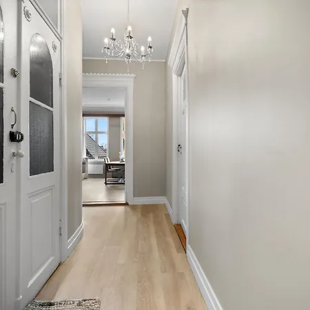Experience The Luxury Lifestyle 100m From Bryggen! Apartment