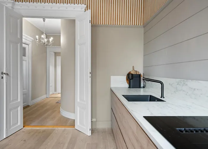 Experience The Luxury Lifestyle 100m From Bryggen! * Bergen