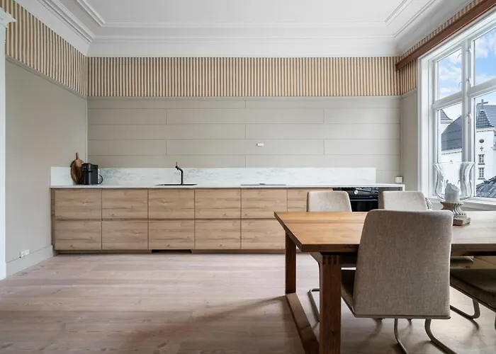 Experience The Luxury Lifestyle 100m From Bryggen! דירה *