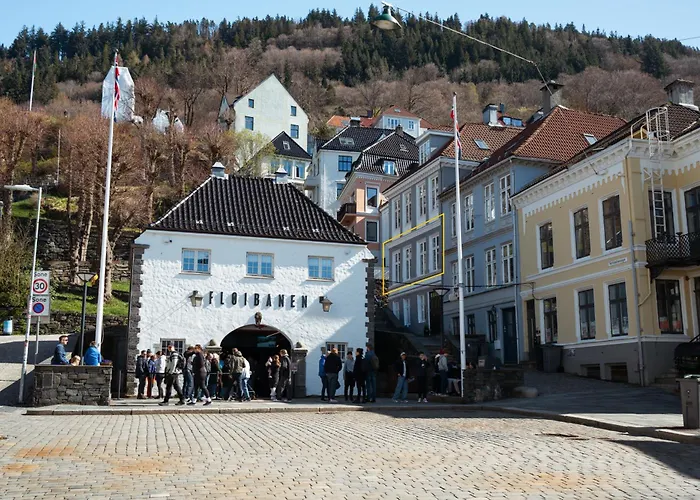 Experience The Luxury Lifestyle 100m From Bryggen! דירה ברגן
